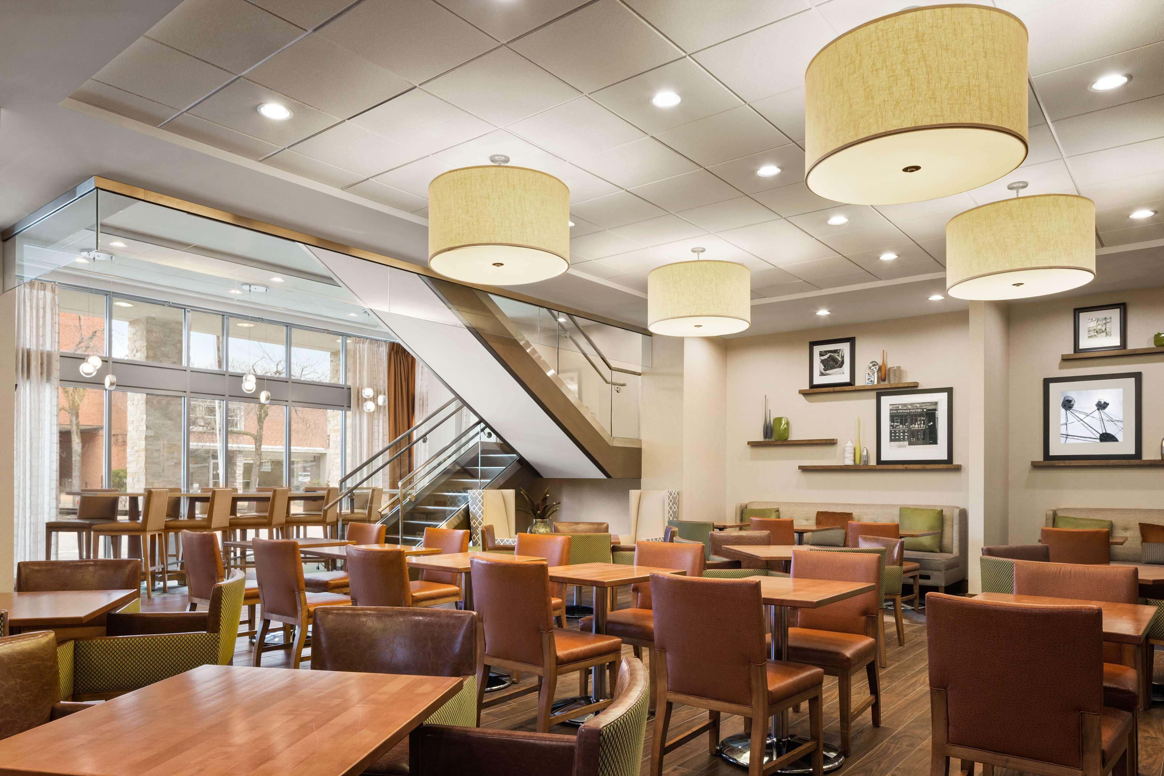 Hampton Inn And Suites Clayton/St. Louis-Galleria Area Extérieur photo