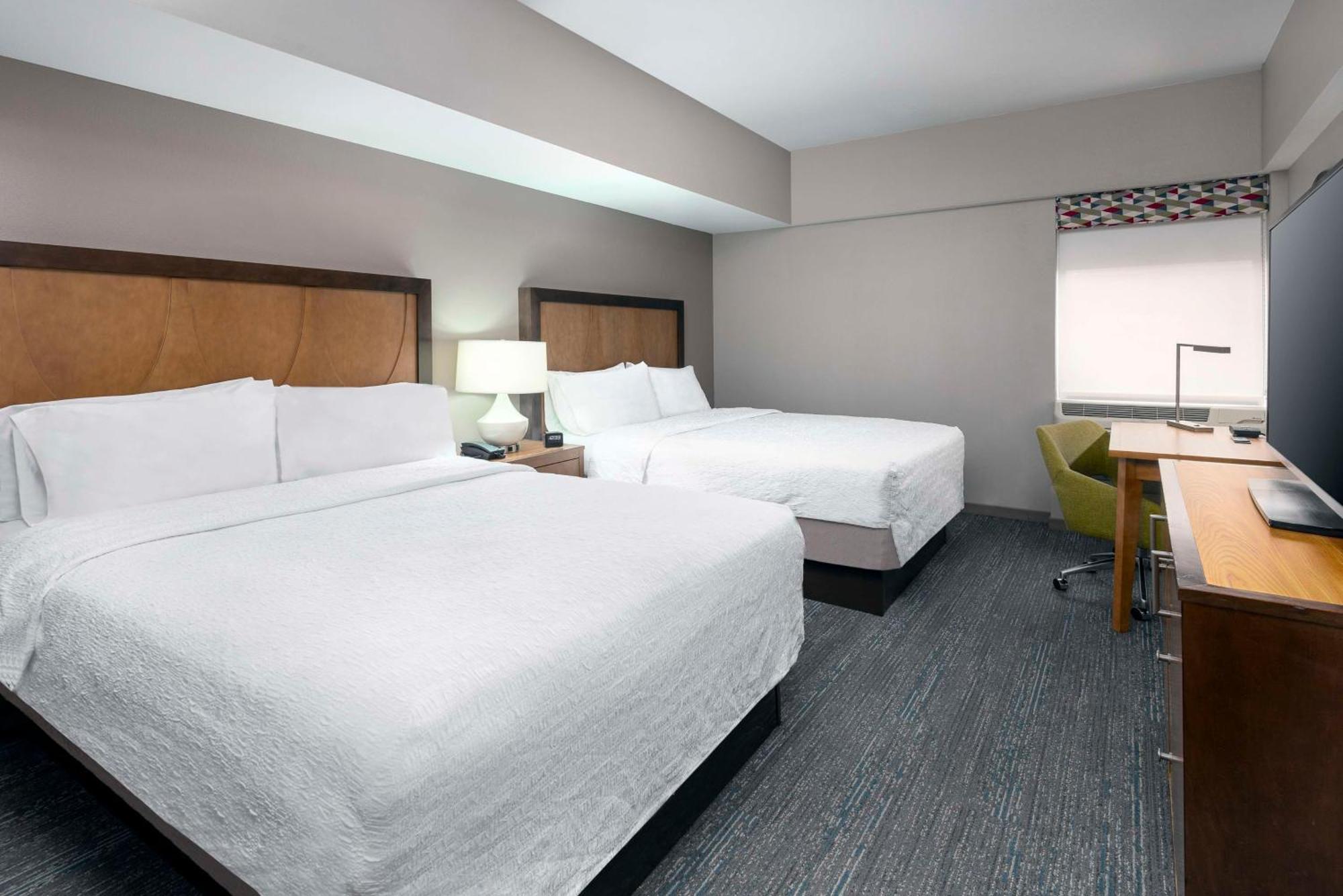 Hampton Inn And Suites Clayton/St. Louis-Galleria Area Extérieur photo