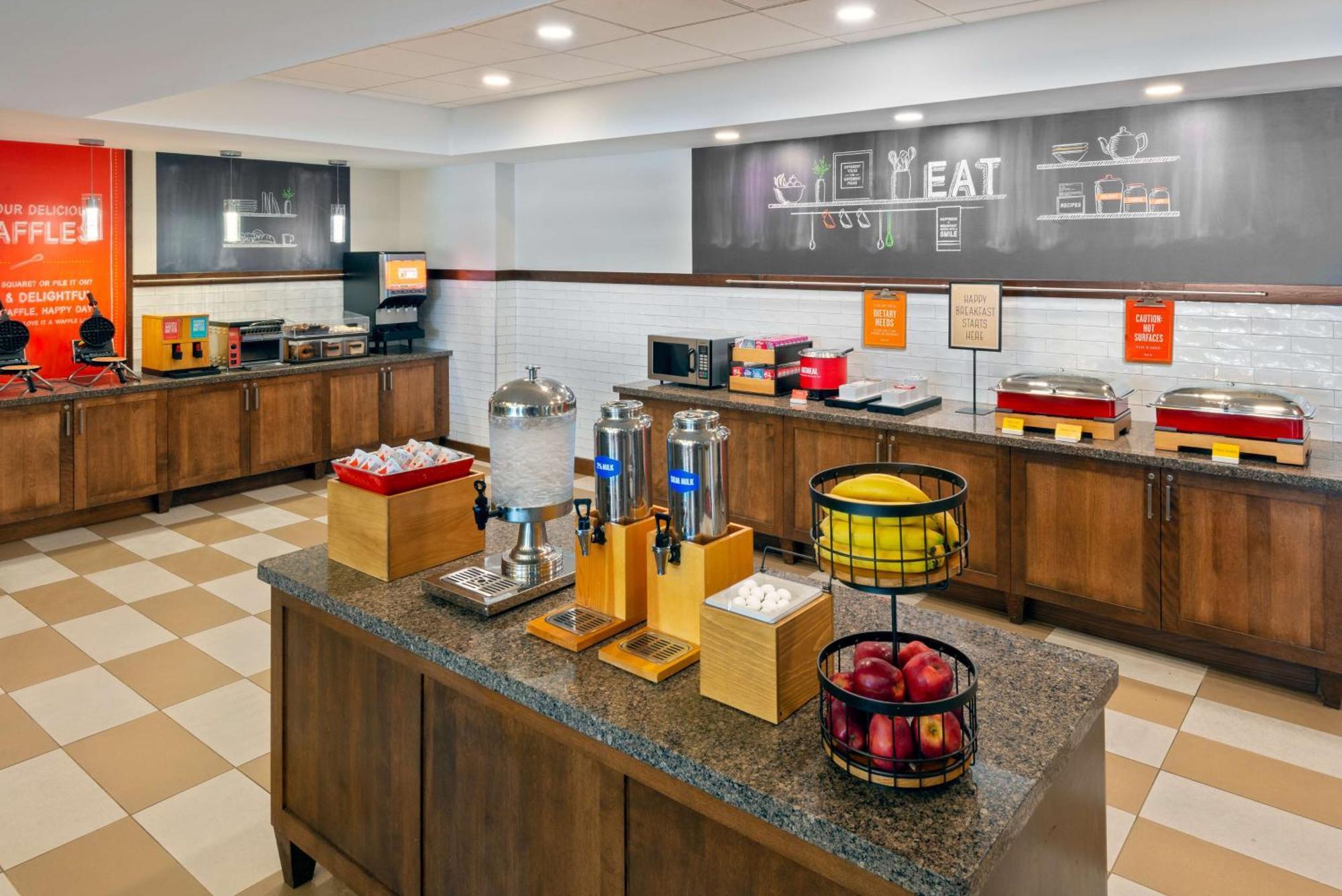 Hampton Inn And Suites Clayton/St. Louis-Galleria Area Extérieur photo
